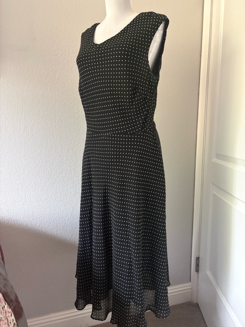 Talbots vintage fit and flare a line polka dot dress size 8 black white